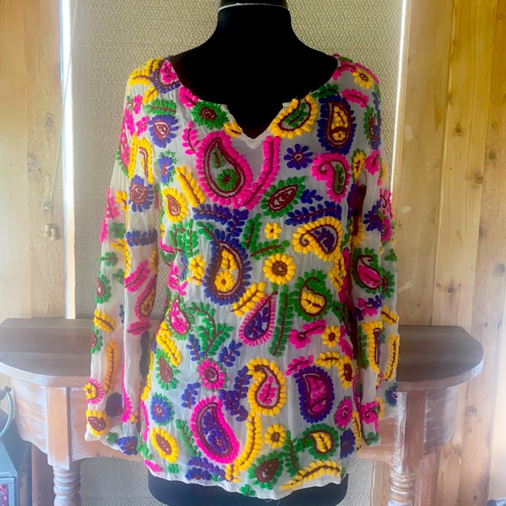 Sheer-sleeved boho blouse with embroidered paisley
